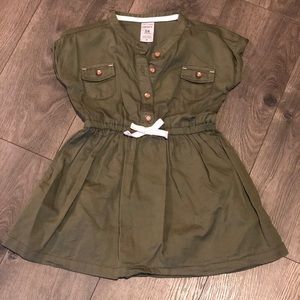 Cute army green toddler dress!! Like new!
